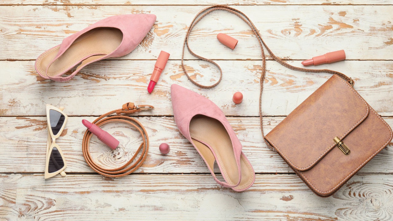 インスタのハイライトをおしゃれにフリーで作る方法！カバー画像の作り方と無料ツール3選